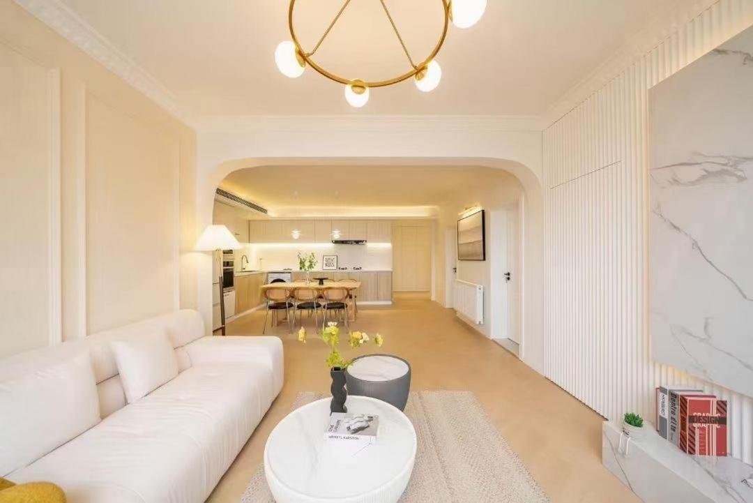 4 Bedroom With Bund View *